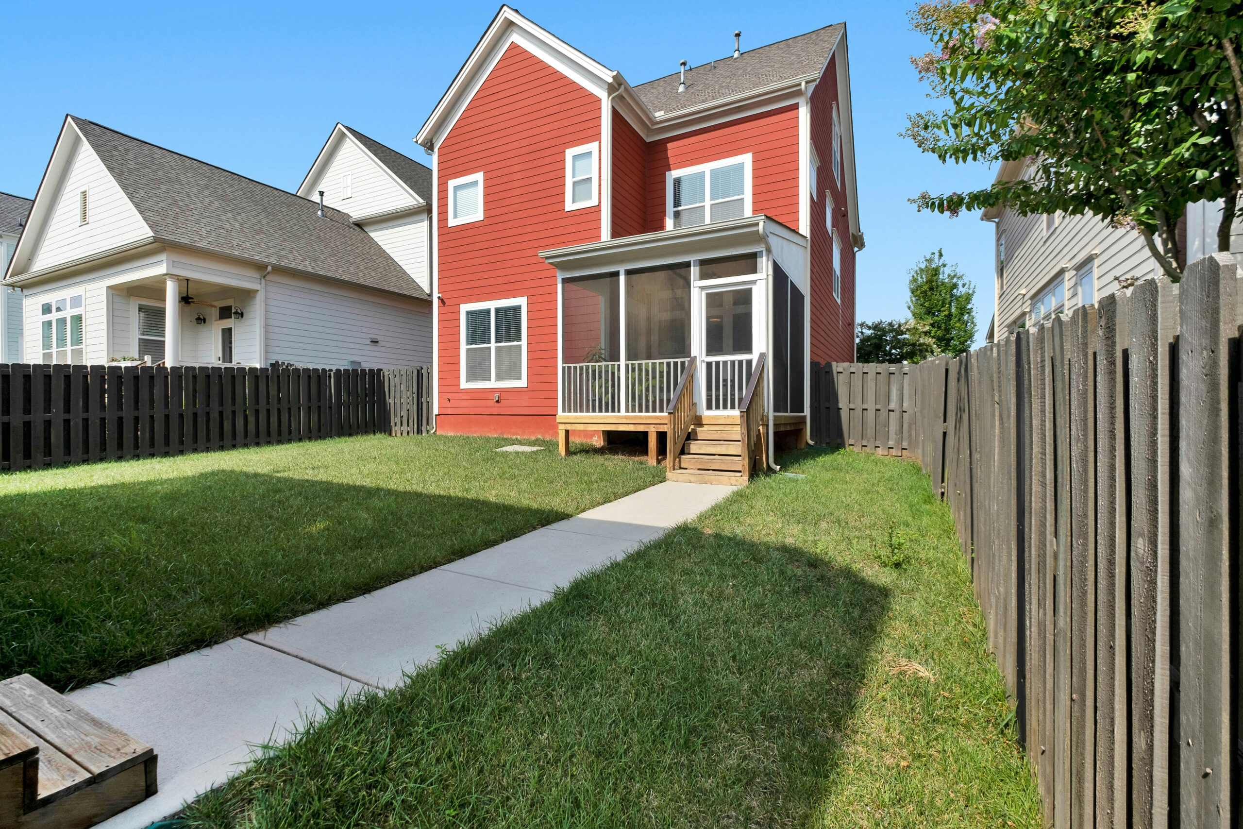 AB 1033 home — exterior