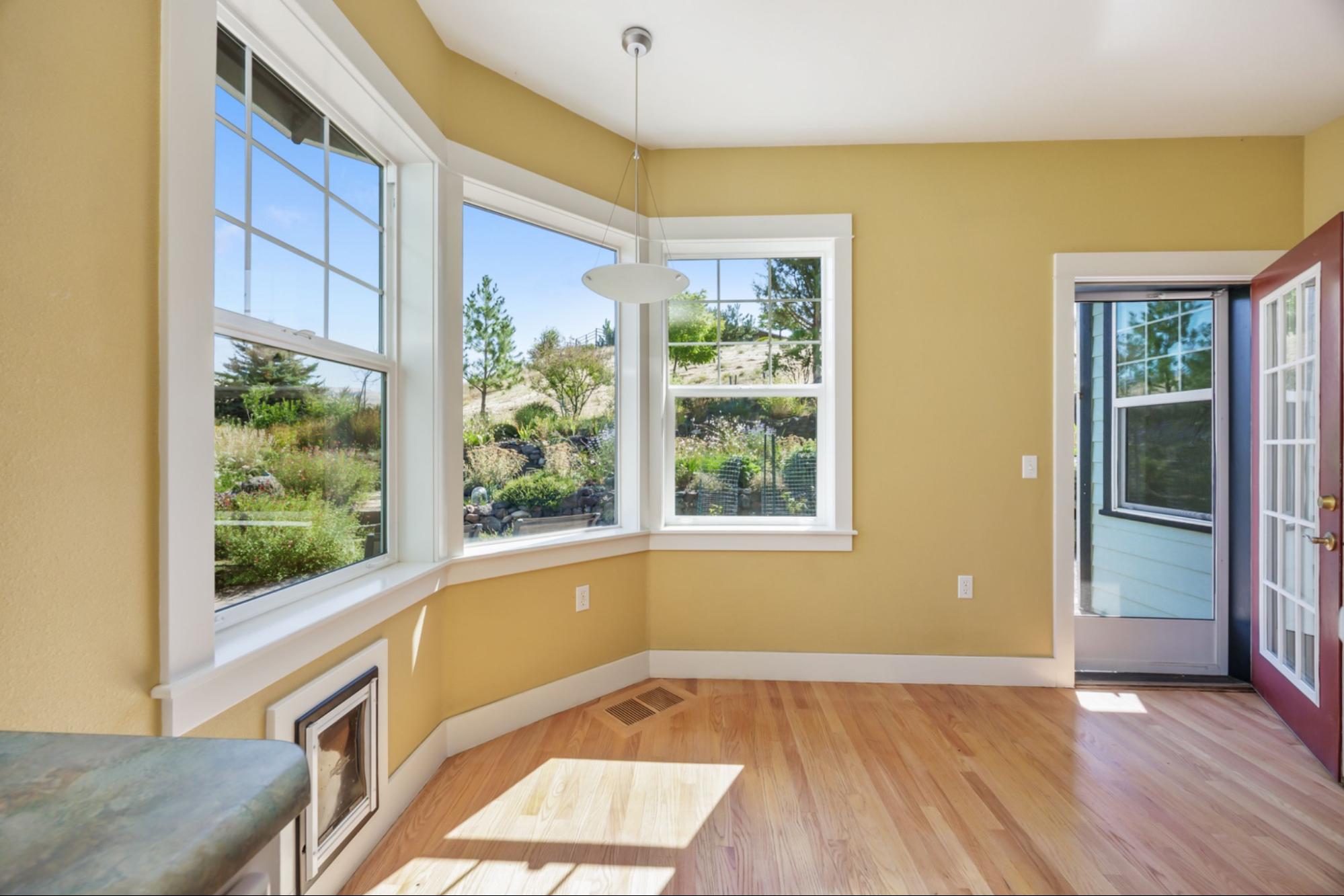 spacious room